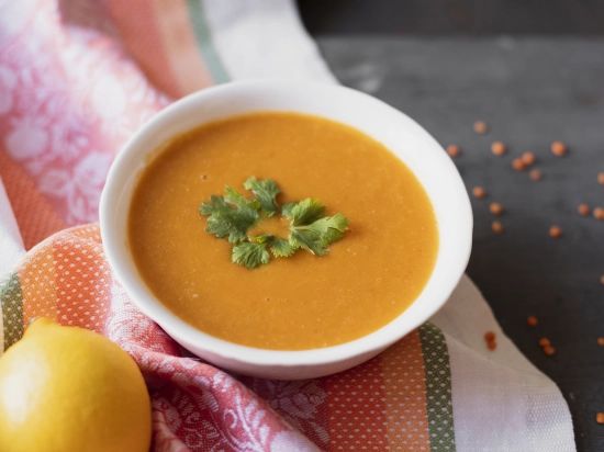 Zupa krem z czerwonej soczewicy (Vegan).