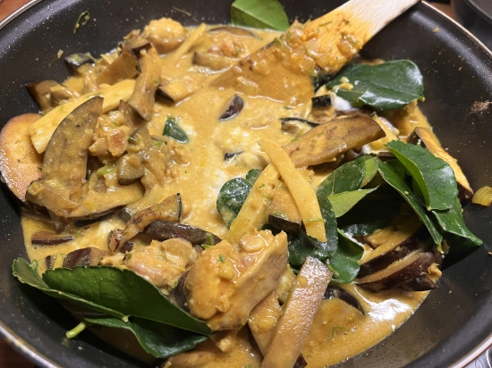 Żółte curry z kurczakiem