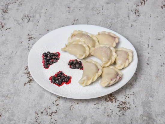 Pierogi z jagodami