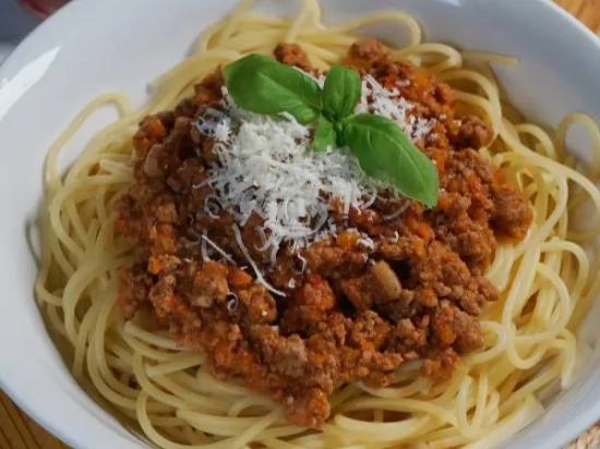 Spaghetti po bolońsku”Wegańskie”