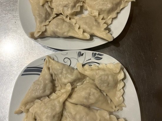 Pierogi z kapustą kwaszoną i pieczarkami
