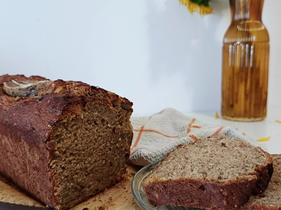 Bananowy chlebek z miso na mące orkiszowej