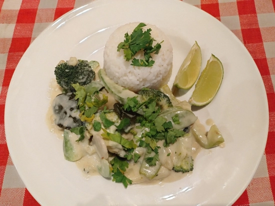 Zielone Vege Curry z ryżem