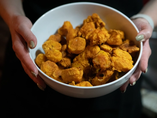 Fried curry potatoes (Viazi Curry)