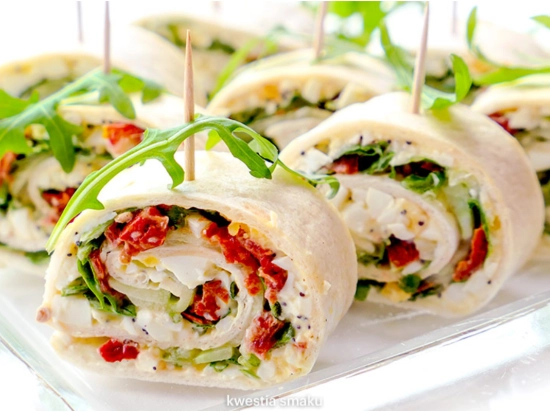 Wrap z pasta jajeczną