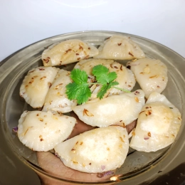 Pierogi z kapusta i grzybami
