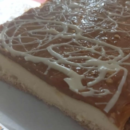 Sernik z Kajmakiem kg