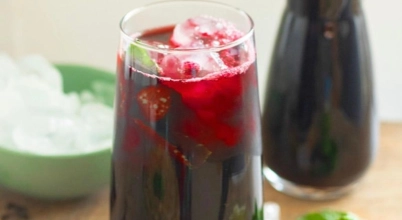 Bissap with Mint – The Ultimate Refreshing Elixir! 🌿🍷✨
