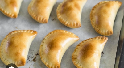 Drożdżowe pierożki pizzowe
